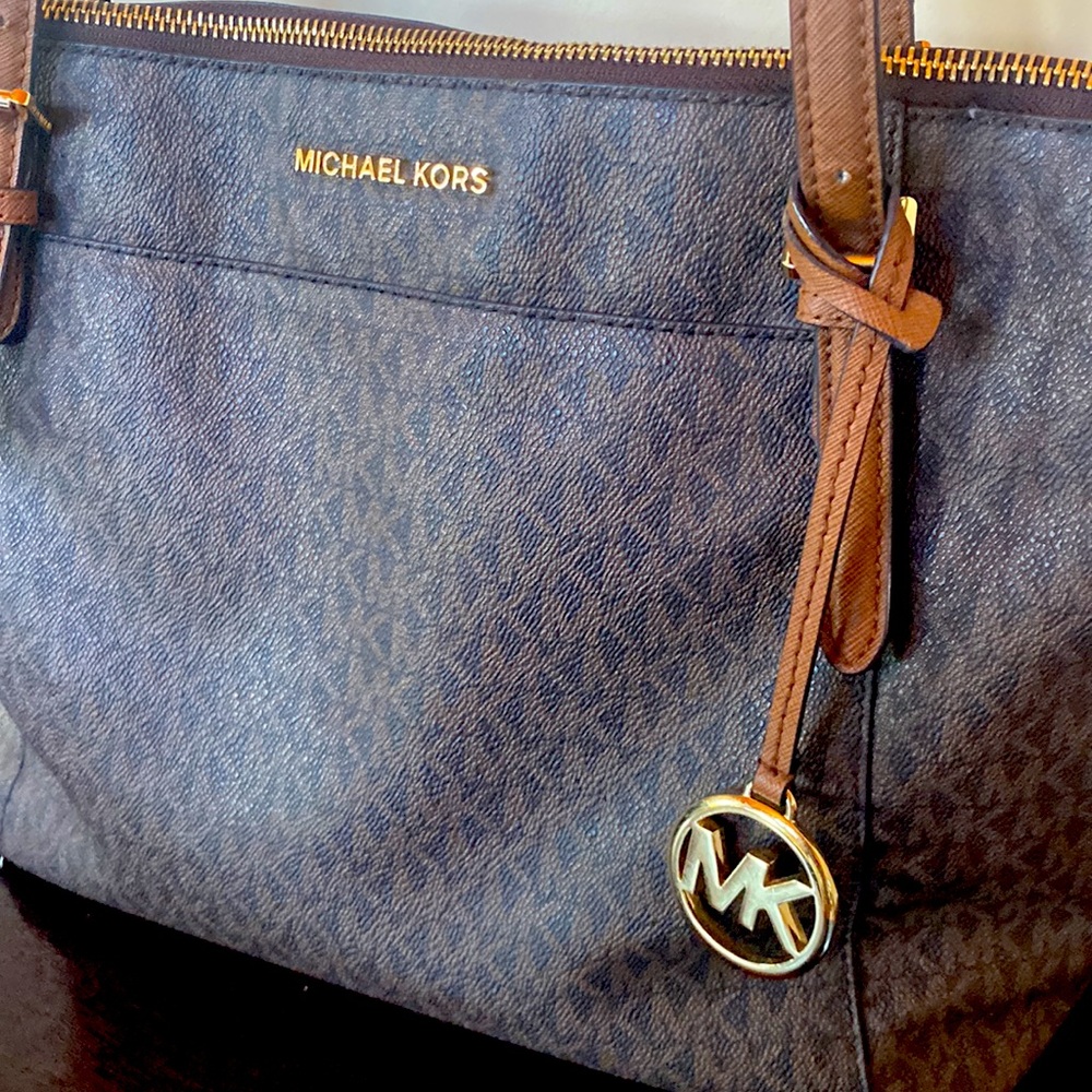 Michael Kors purse